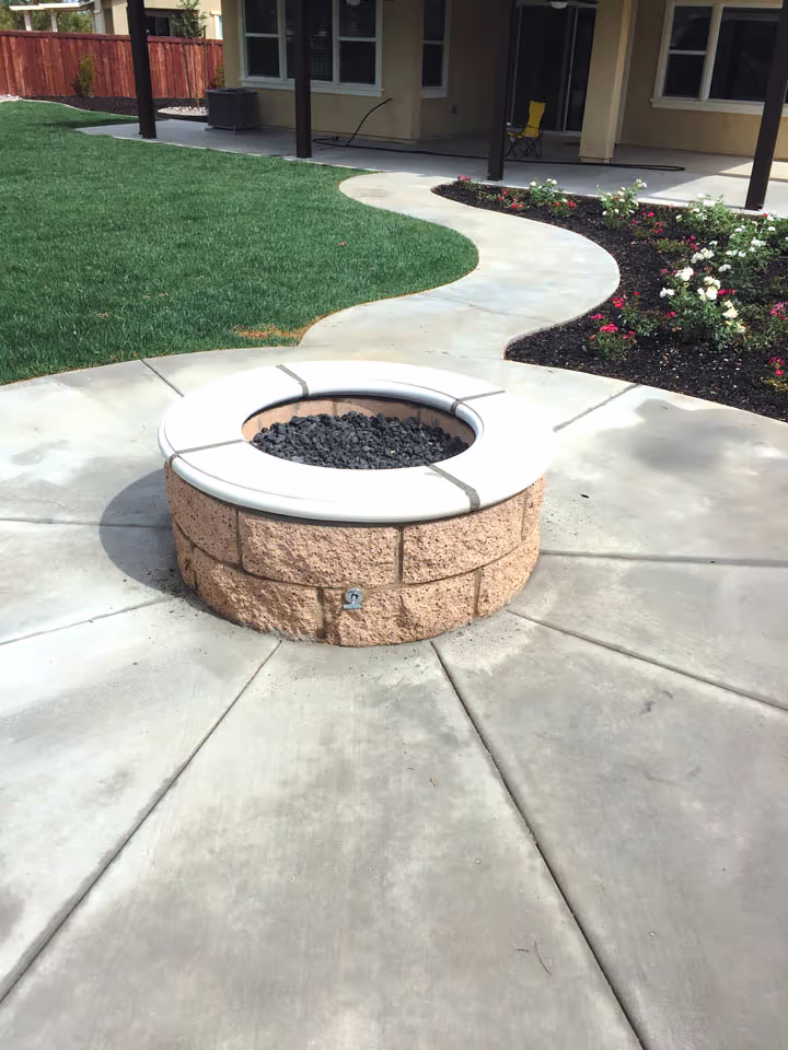 Residential Concrete Flatwork Back Yard Renovation — photo 3